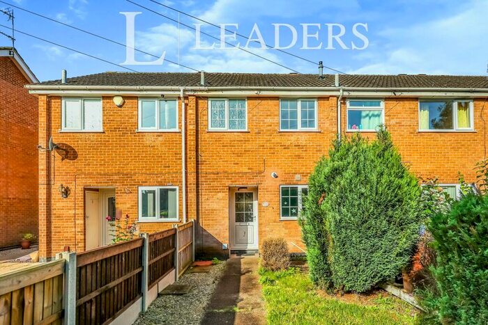 2 Bedroom Terraced House To Rent In Greenside Close, NG10