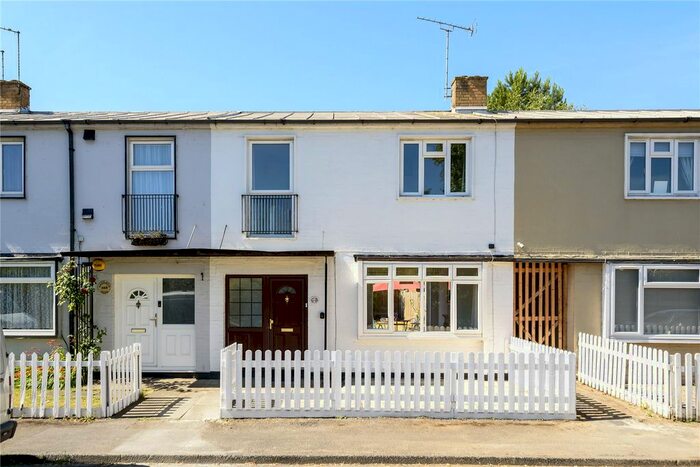 2 Bedroom Detached House To Rent In Laleham Road, Shepperton, TW17