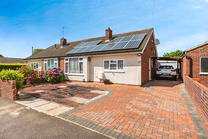 2 Bedroom Bungalow For Sale In Harewood Road, Bedford, Bedfordshire, MK42