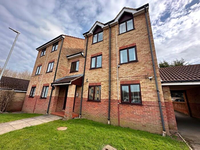 1 Bedroom Flat To Rent In Markwell Wood, Harlow, CM19