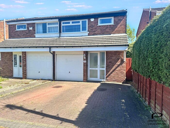 3 Bedroom Semi-Detached House For Sale In Freeman Drive, Sutton Coldfield, B76