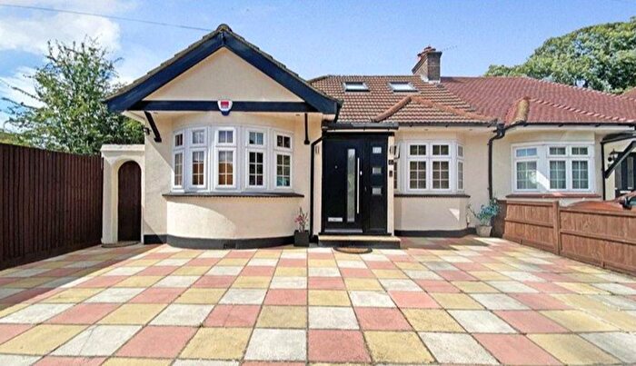 4 Bedroom Semi Detached Bungalow For Sale In Beech Avenue, Ruislip, HA4
