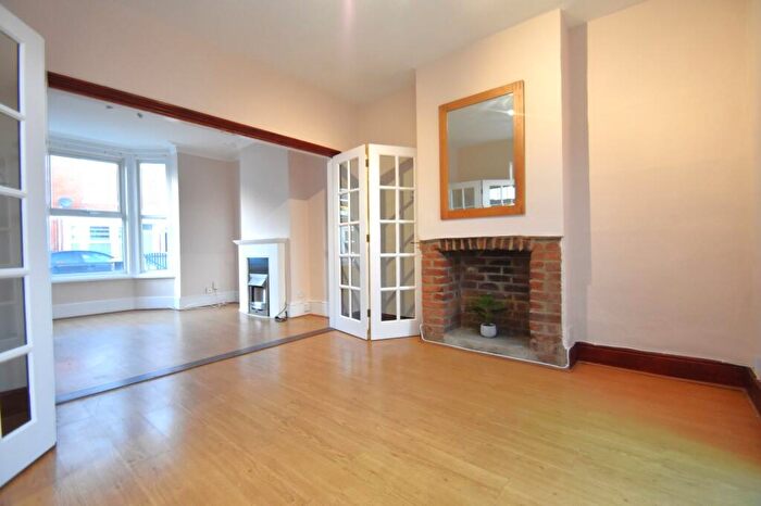 3 Bedroom Terraced House To Rent In Bath Road, Southsea, PO4