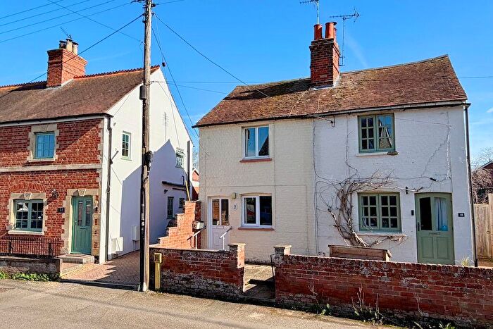 2 Bedroom Semi-Detached House For Sale In Queen Street, Dorchester-on-Thames, Wallingford, OX10
