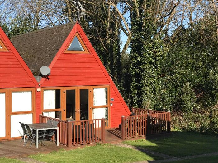 3 Bedroom Chalet For Sale In Kingsdown, Deal, CT14