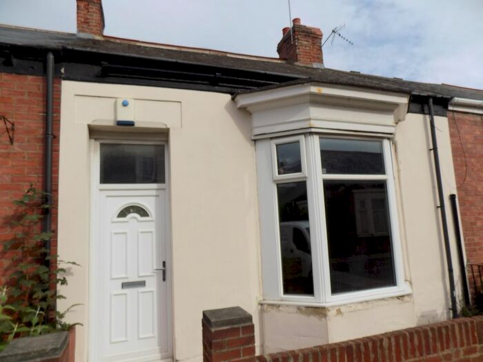 2 Bedroom Cottage To Rent In Cairo Street, Sunderland, SR2
