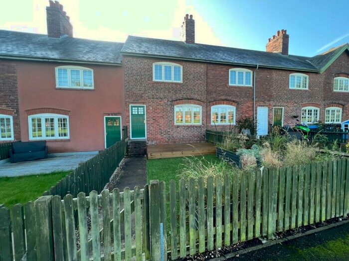 3 Bedroom Terraced House To Rent In Model Village, Creswell, Worksop, S80
