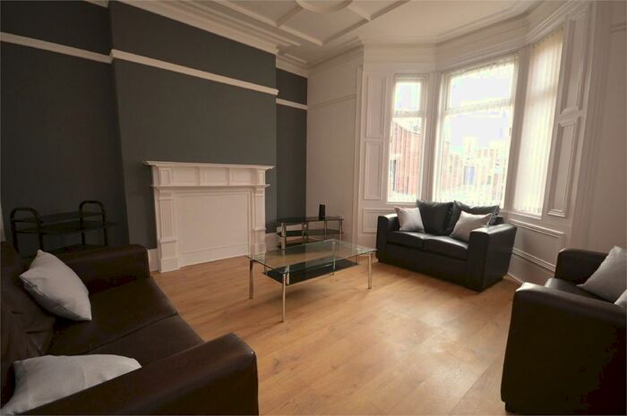 5 Bedroom Terraced House To Rent In Oakwood Street, Thornhill, Sunderland, SR2