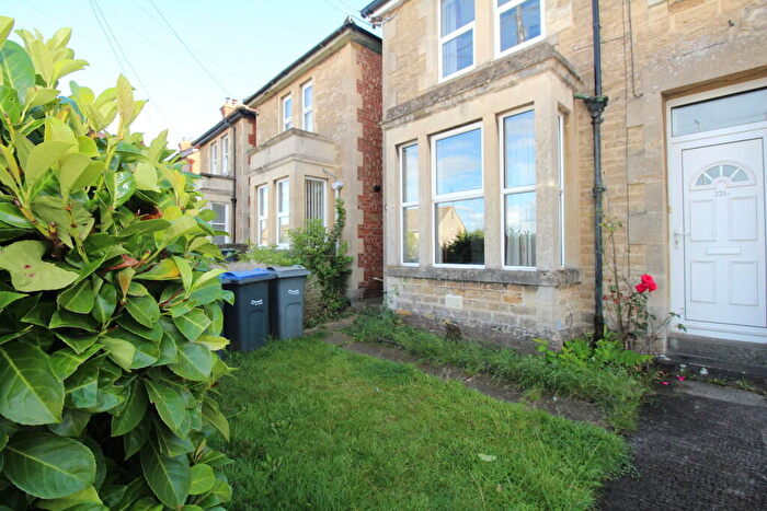 1 Bedroom Apartment To Rent In London Road, Chippenham, SN15