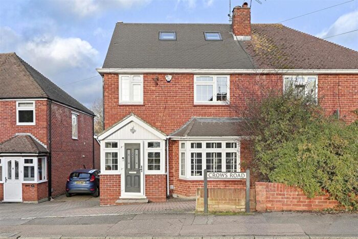 4 Bedroom Semi-Detached House For Sale In Crows Road, Epping, CM16