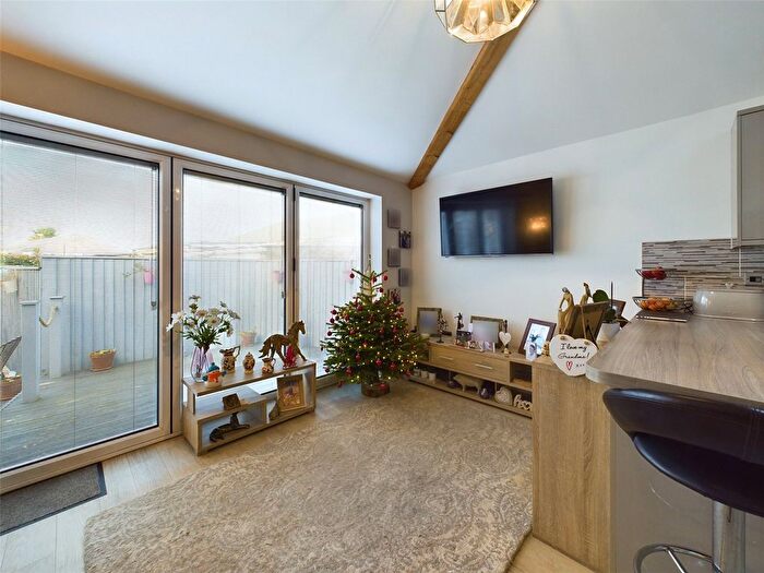 3 Bedroom Bungalow For Sale In Cygnet Crescent, Weston-Super-Mare, North Somerset, BS22