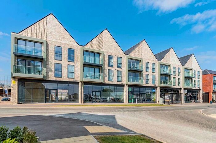 2 Bedroom Flat For Sale In West Castle Street, Upper Heyford, Bicester, OX25