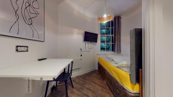 Studio To Rent In Draycott Avenue, London, SW3