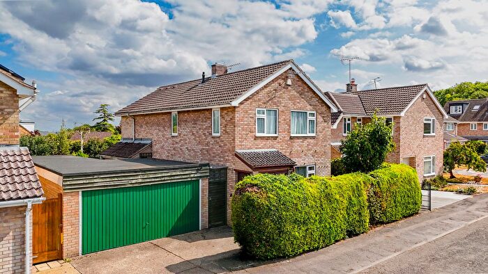 4 Bedroom Detached House For Sale In The Hemlocks, Haslingfield, CB23