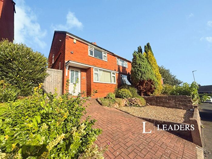 3 Bedroom Semi-Detached House To Rent In Dartford Place, Stoke-on-Trent, Staffordshire, ST6