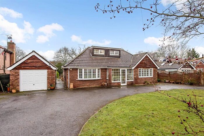 3 Bedroom Detached House For Sale In Upper Crabbick Lane, Denmead, PO7