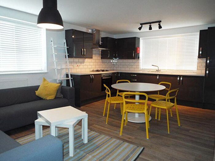 5 Bedroom End Of Terrace House To Rent In Reservoir Road, Selly Oak, Birmingham, B29