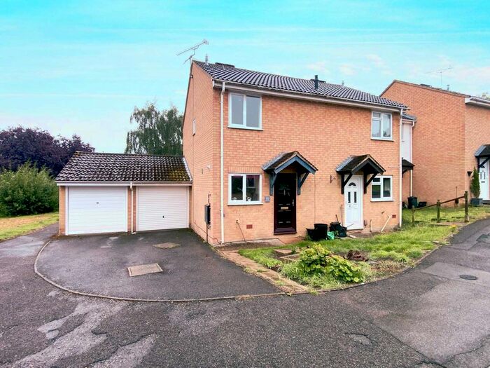 2 Bedroom Semi-Detached House To Rent In Owl Close, Wokingham, RG41