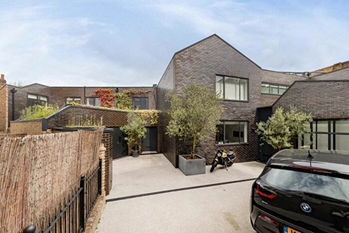 2 Bedroom Flat To Rent In Gloucester Avenue, Primrose Hill, NW1