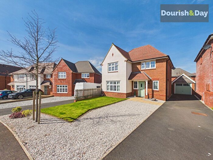 4 Bedroom Detached House For Sale In Oberton Gardens, Stafford, ST18