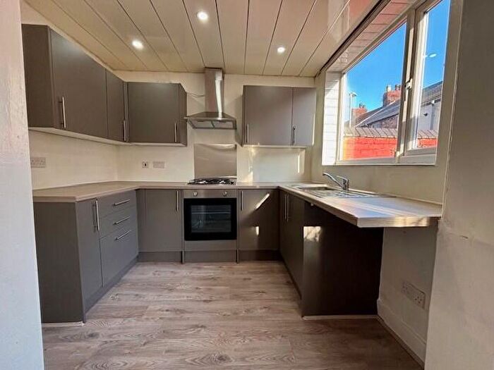 3 Bedroom Terraced House To Rent In Fitzgerald Road, L13