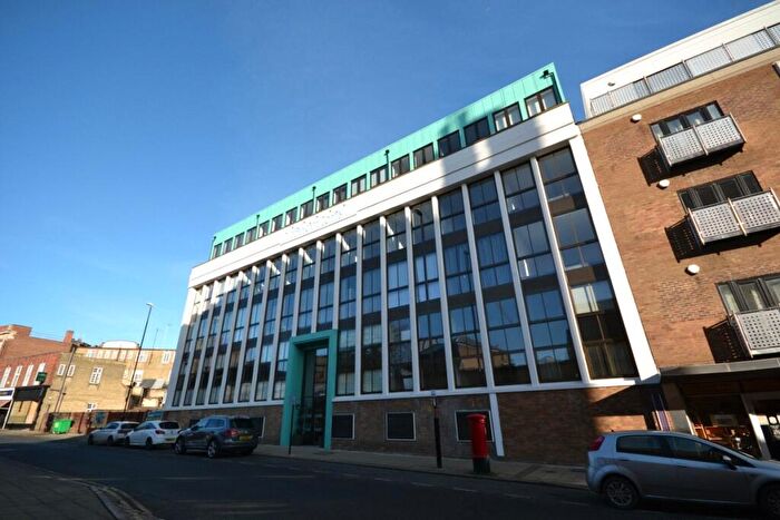 1 Bedroom Flat For Sale In Derngate Lofts, Derngate, Northampton, NN1