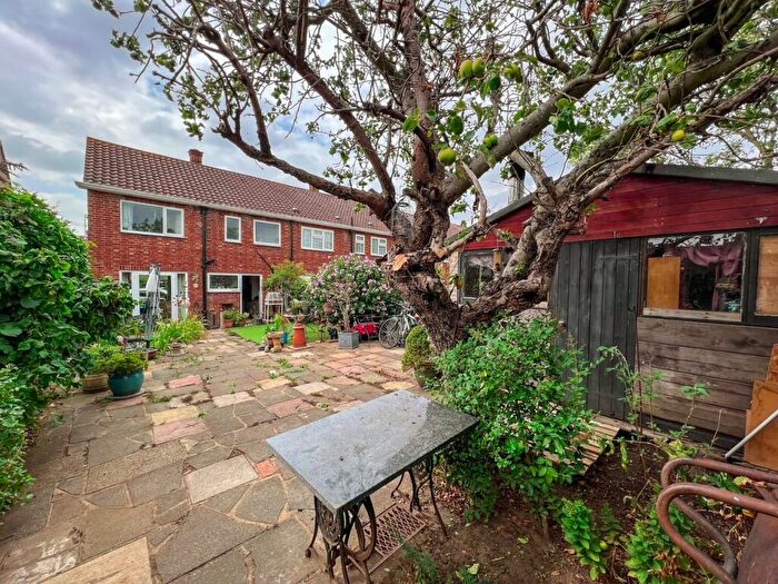 3 Bedroom End Of Terrace House For Sale In Down Street, West Molesey, KT8