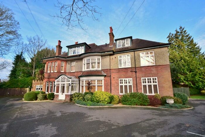 1 Bedroom Flat To Rent In Bournemouth, BH8