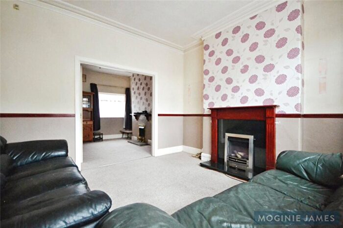 3 Bedroom End Of Terrace House For Sale In Inverness Place, Roath, Cardiff, CF24