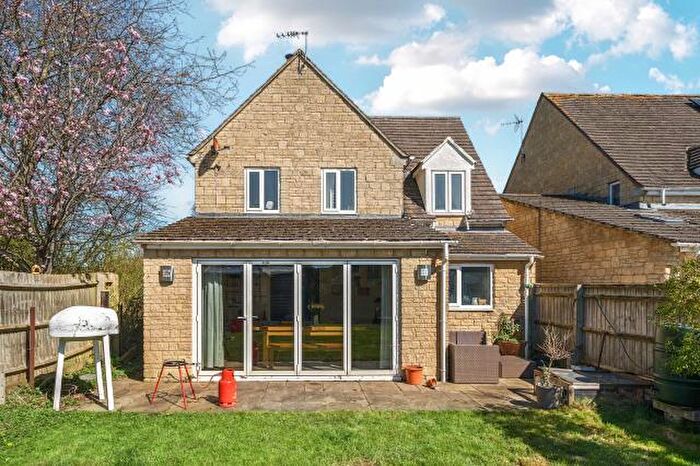 5 Bedroom Detached House For Sale In Kingham, Oxfordshire, OX7