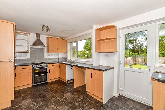 2 Bedroom End Of Terrace House For Sale In Bathurst Road, Staplehurst, Kent, Kent, TN12