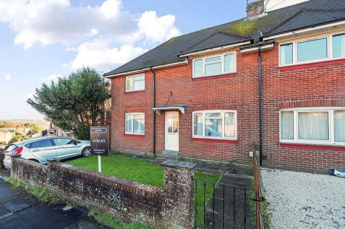 5 Bedroom Semi-Detached House To Rent In Thurmond Road, Winchester, SO22