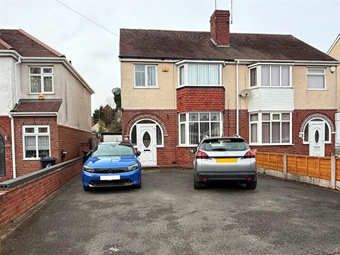 3 Bedroom Semi Detached House For Sale In Park Road, Quarry Bank, Brierley Hill, DY5