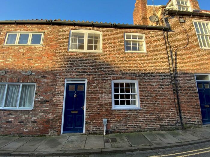 1 Bedroom Town House To Rent In Wood Lane, Beverley, HU17