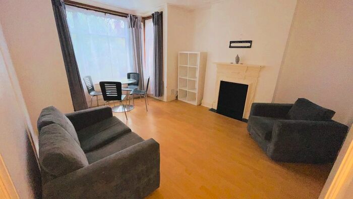 2 Bedroom Maisonette To Rent In Butler Road, Harrow, HA1