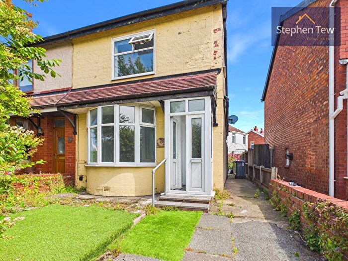 3 Bedroom End Of Terrace House To Rent In Marton Drive, Blackpool, FY4