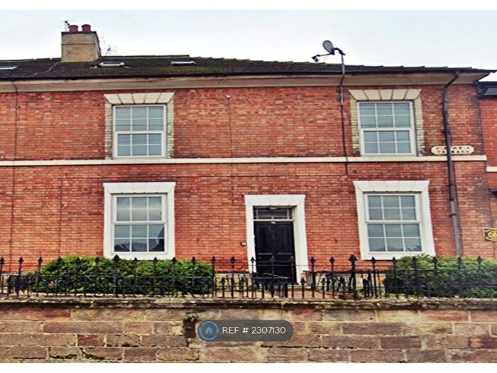 5 Bedroom Terraced House To Rent In Macklin Street, Derby, DE1