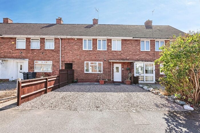 3 Bedroom Terraced House For Sale In Westcott Road, Birmingham, B26