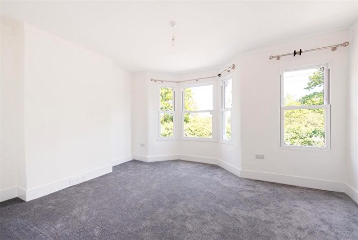 4 Bedroom Property To Rent In Sweet Briar Walk, London, N18