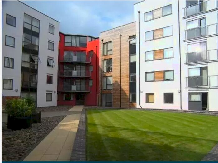 1 Bedroom Flat To Rent In Near Broad St, Ryland St, Birmingham, B16