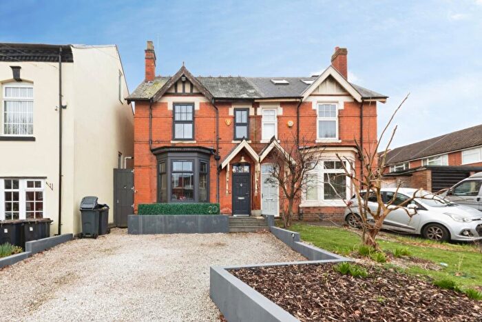 4 Bedroom Semi Detached House For Sale In Hazelwood Road, Acocks Green, Birmingham, West Midlands, B27