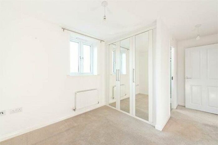 2 Bedroom Apartment To Rent In Wilkinson Road, Kempston, MK42