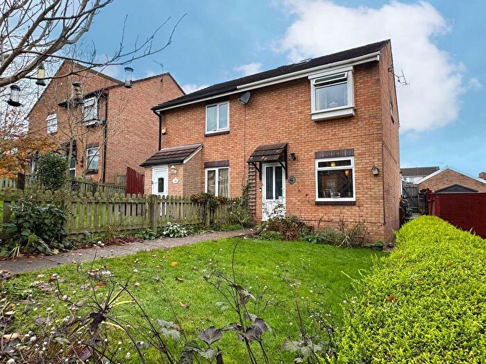 4 Bedroom Semi-Detached House For Sale In Valley Path, Newton Abbot, TQ12