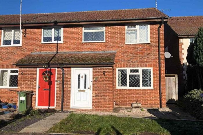 2 Bedroom Semi-Detached House For Sale In Chamomile Gardens, Farnborough, GU14