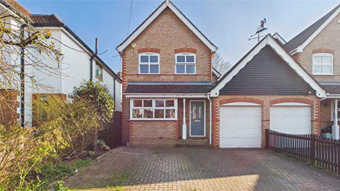 4 Bedroom Detached House For Sale In Bury Lane, Horsell, Surrey, GU21