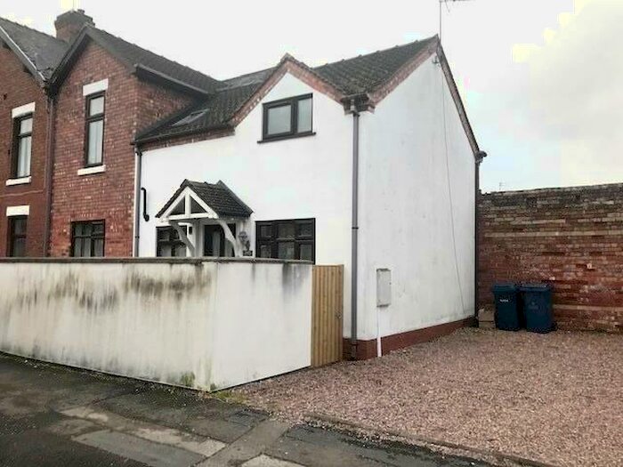 1 Bedroom End Of Terrace House To Rent In Dartmouth Street, Littleworth, Stafford, ST16