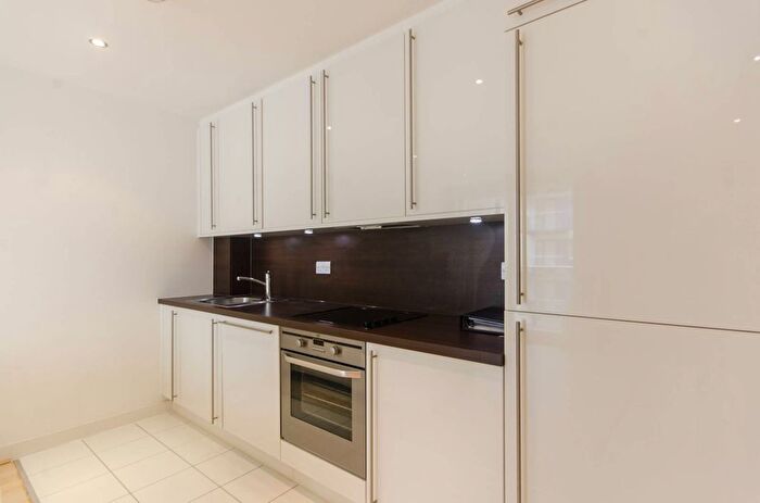 1 Bedroom Flat To Rent In Conington Road, Lewisham, London, SE13