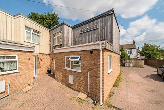 3 Bedroom Semi-Detached House To Rent In Myra Street, Abbey Wood, SE2