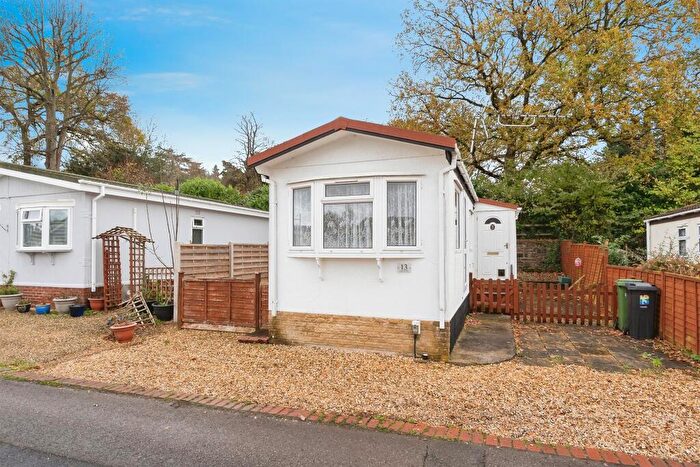 1 Bedroom Park Home For Sale In Kingsway Park, Bristol, BS30