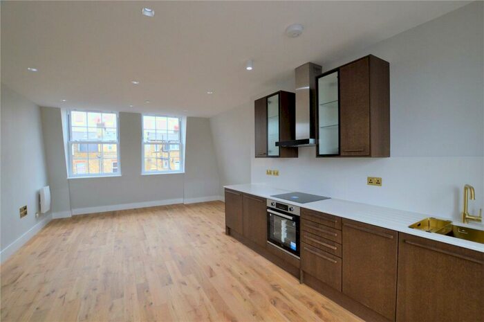 2 Bedroom Apartment To Rent In Dalton Street, London, SE27